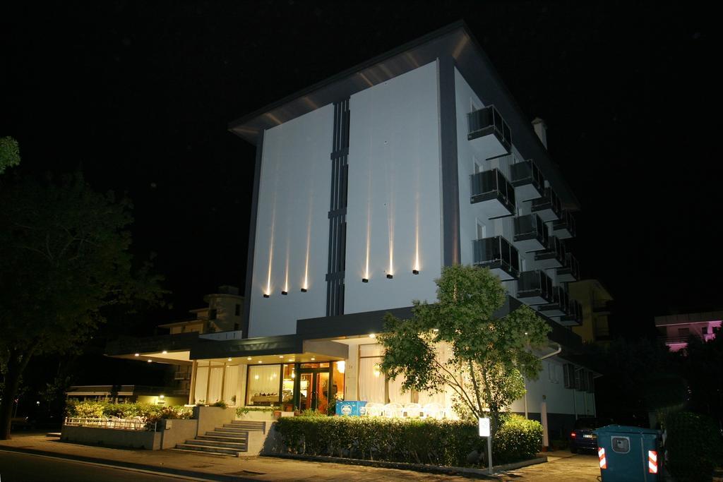 Hotel Domingo Lido di Jesolo Eksteriør bilde